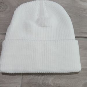White Ribbed Knit Beanie